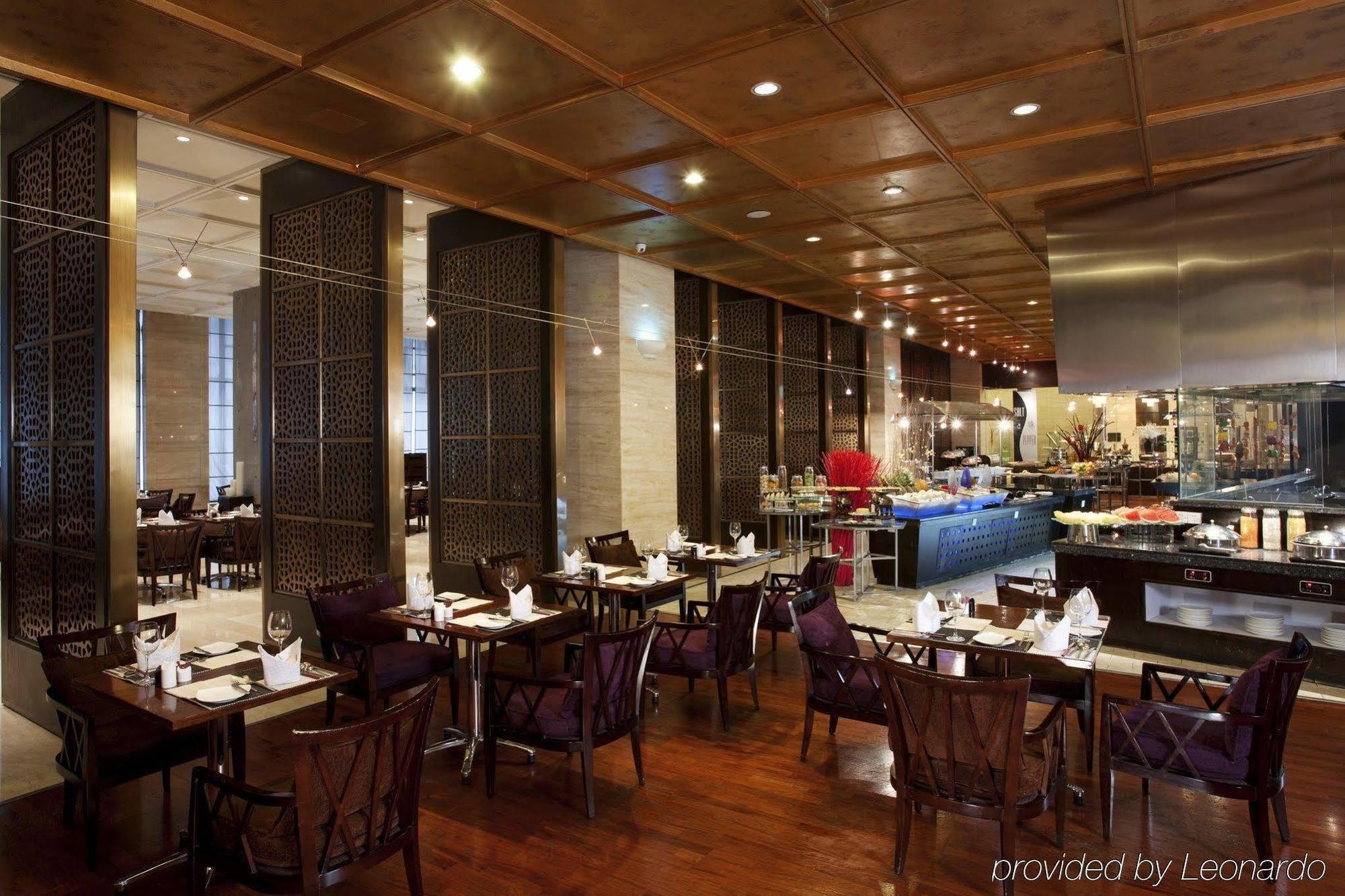 Holiday Inn Central Plaza Beijing Pequim Restaurante foto