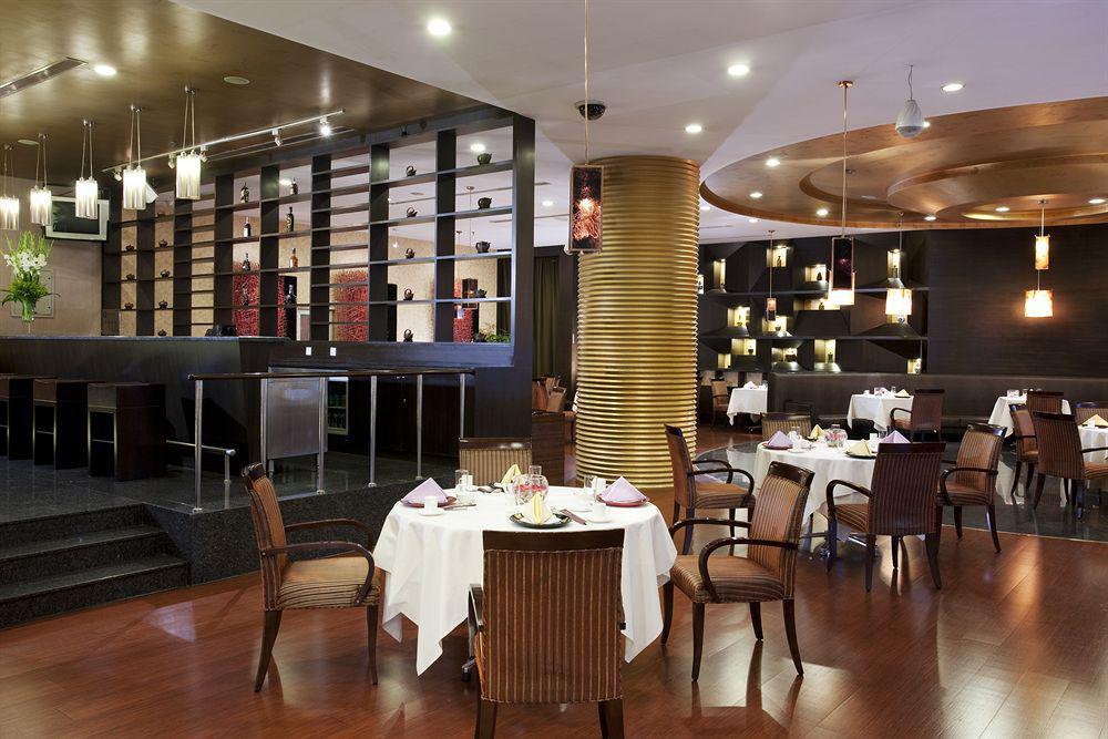 Holiday Inn Central Plaza Beijing Pequim Restaurante foto